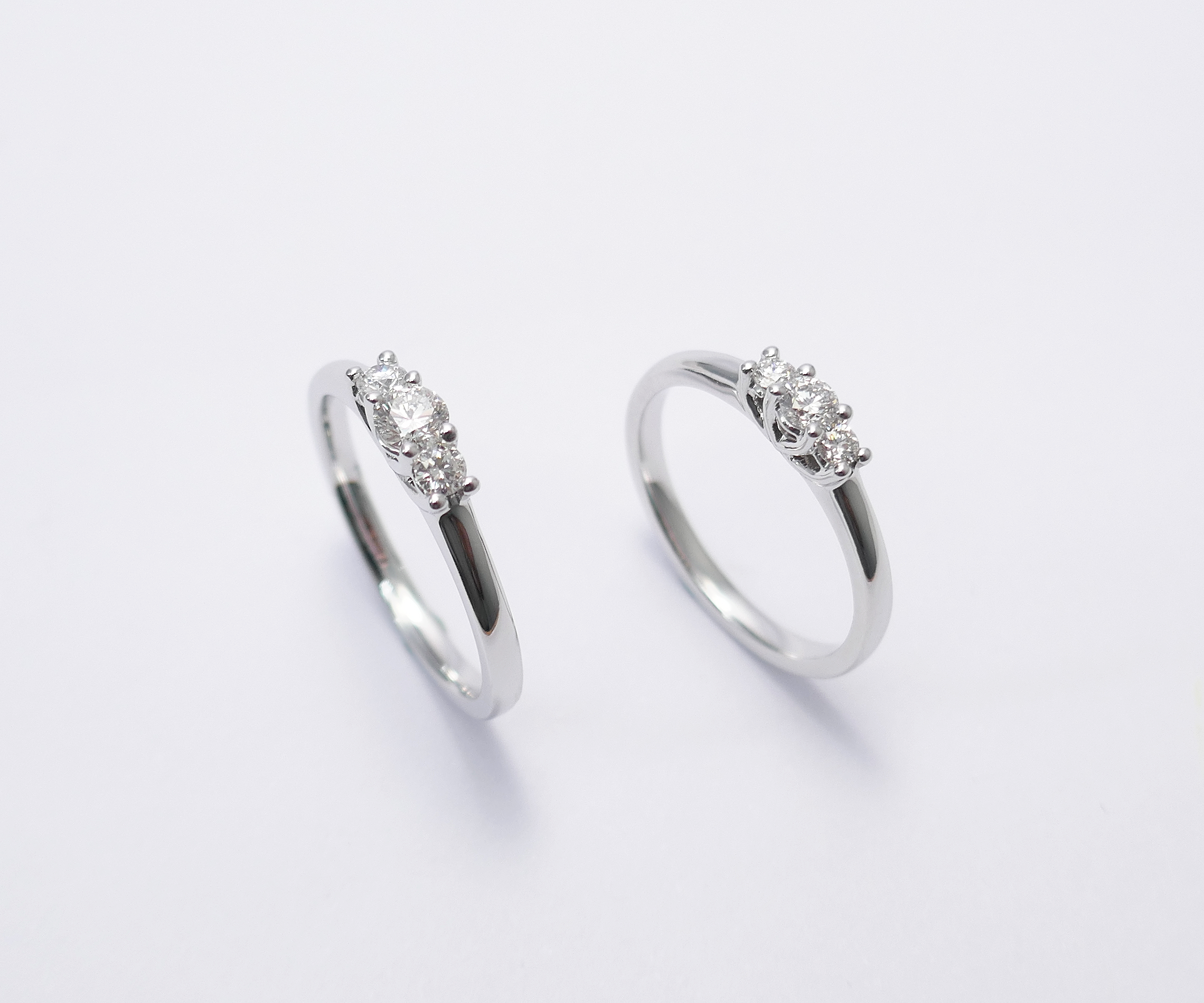 3 Brillanten in einem Ring, 0,34 ct 3 Brillanten in einem Ring, 0,34 ct